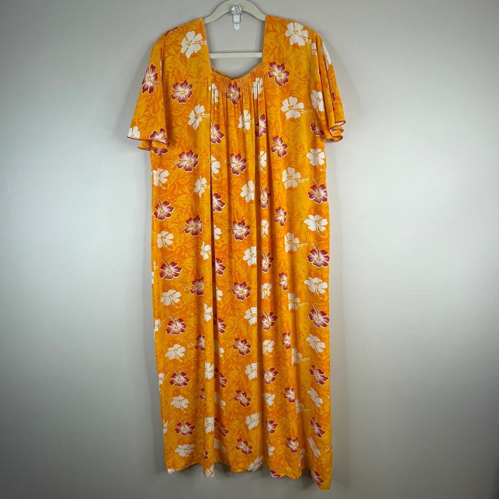 Vintage Hawaiian Dress